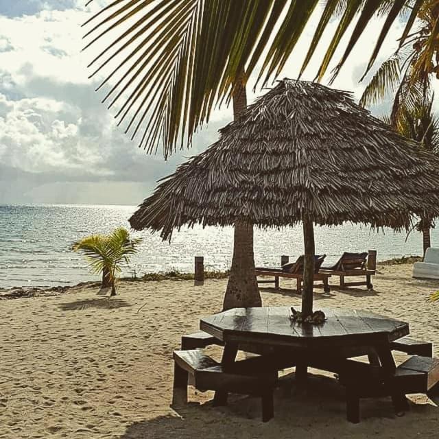 Kilwa Beach Lodge Kilwa Masoko Extérieur photo